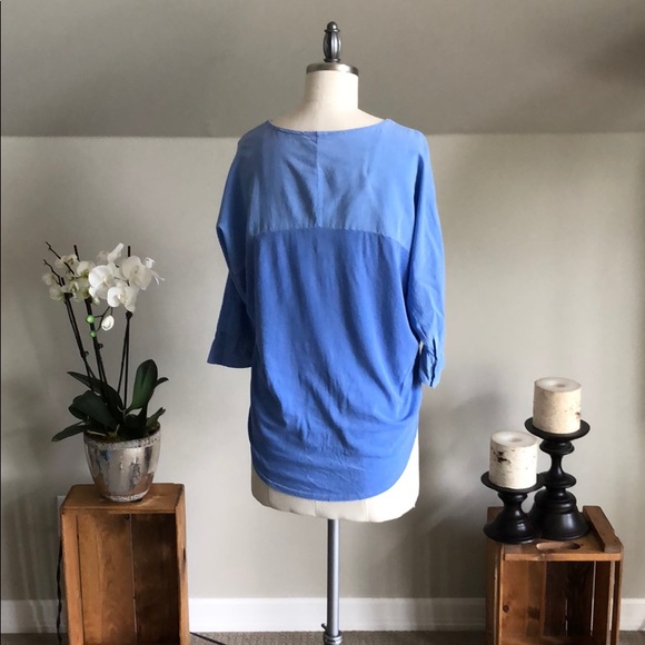 Splendid Periwinkle Top - Picture 2 of 6